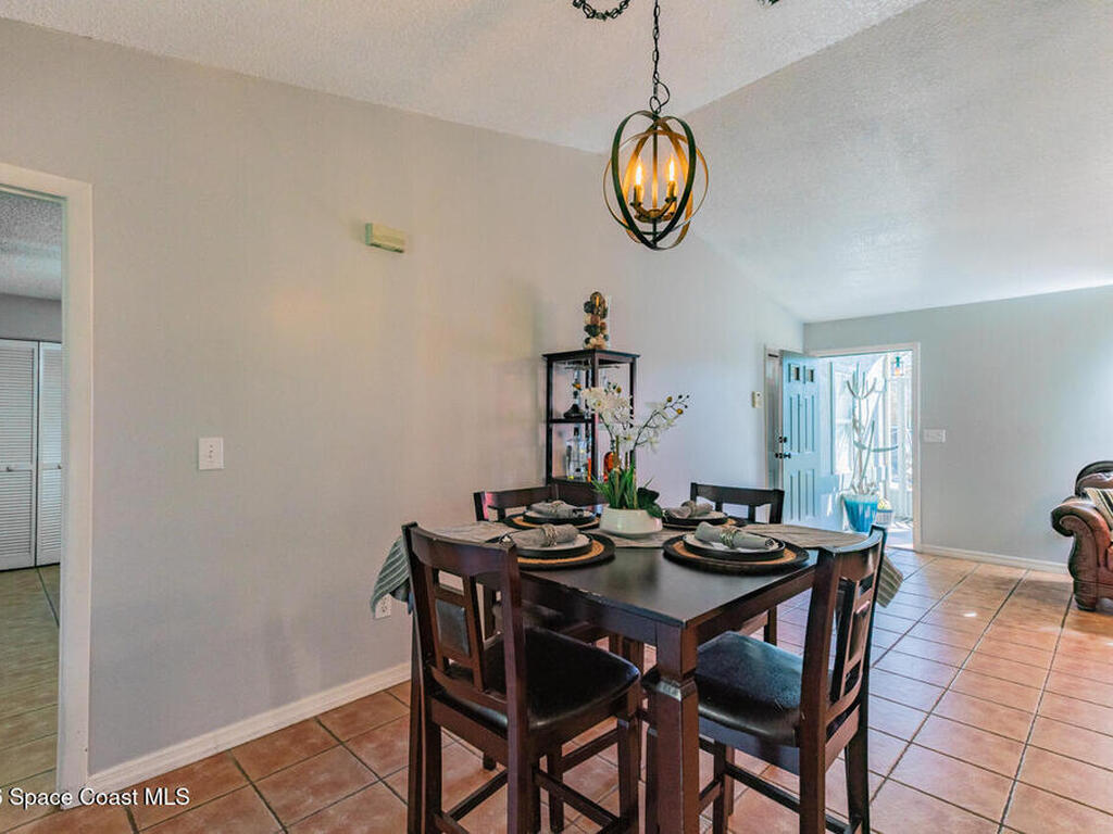 1117 Sapphire Street, Palm Bay, FL 32909