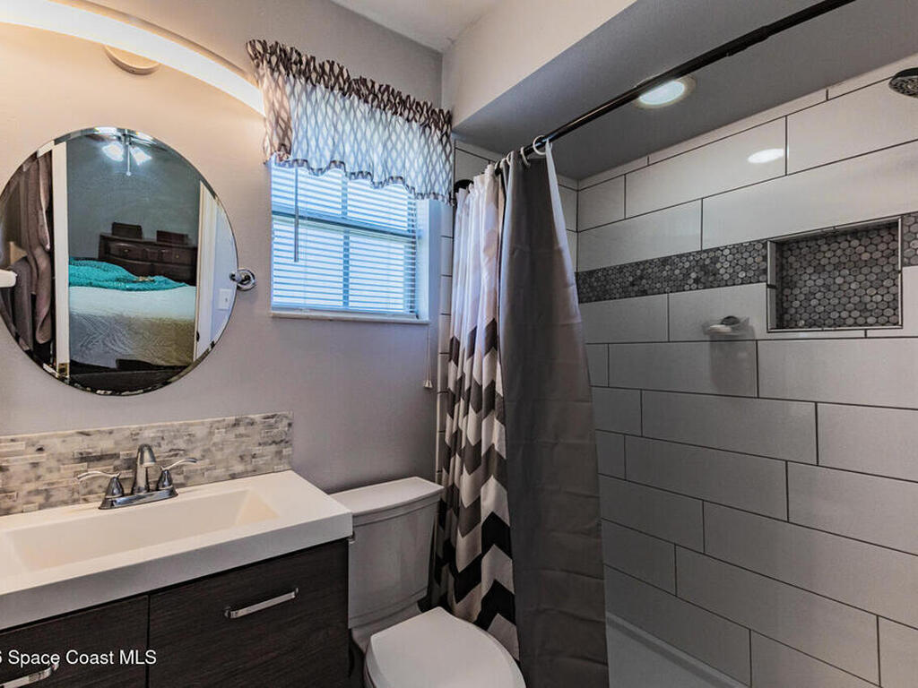 1117 Sapphire Street, Palm Bay, FL 32909