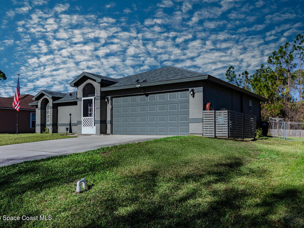 1117 Sapphire Street, Palm Bay, FL 32909