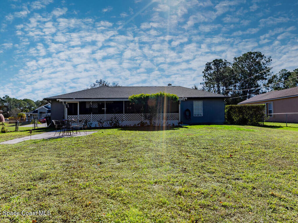 1117 Sapphire Street, Palm Bay, FL 32909