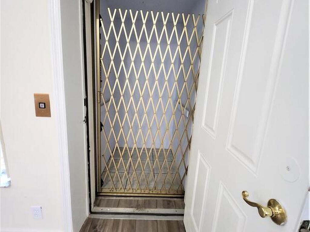 239 Corona Avenue, Cocoa Beach, FL 32931