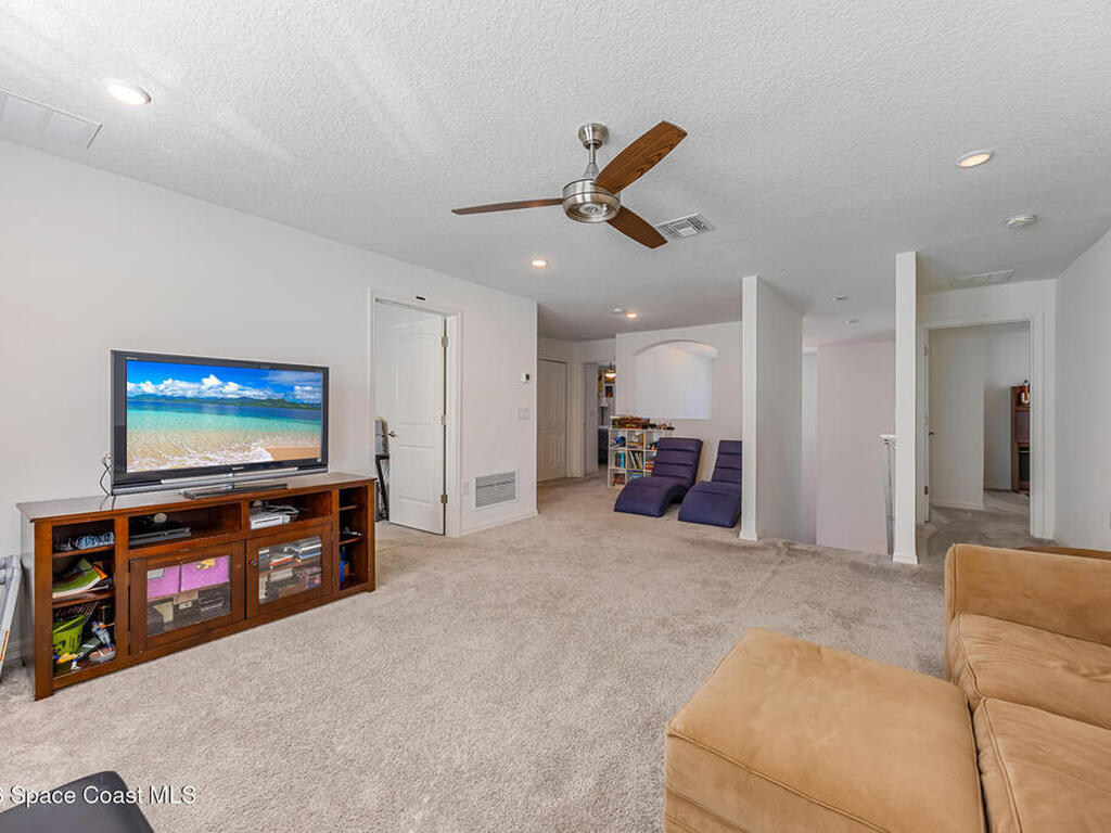 2821 Bobby Jones Street, West Melbourne, FL 32904