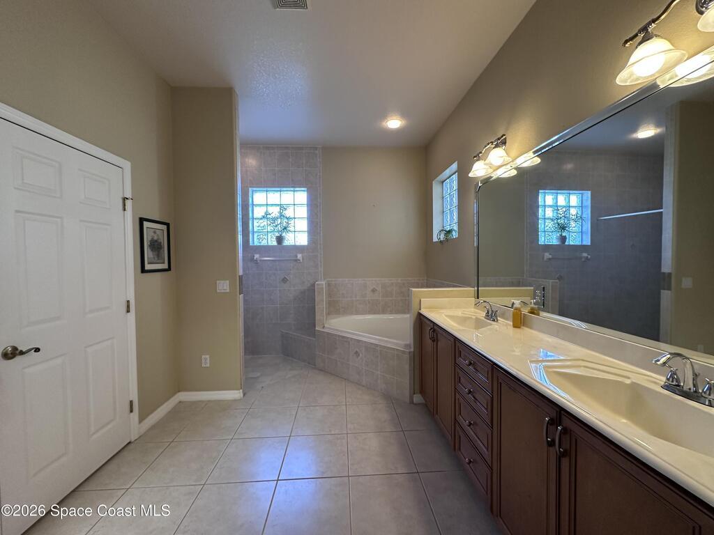 883 Spring Oak Drive, Melbourne, FL 32901