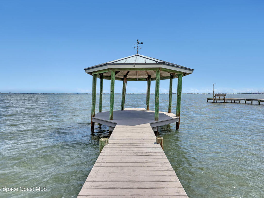 700 Milford Point Drive, Merritt Island, FL 32952