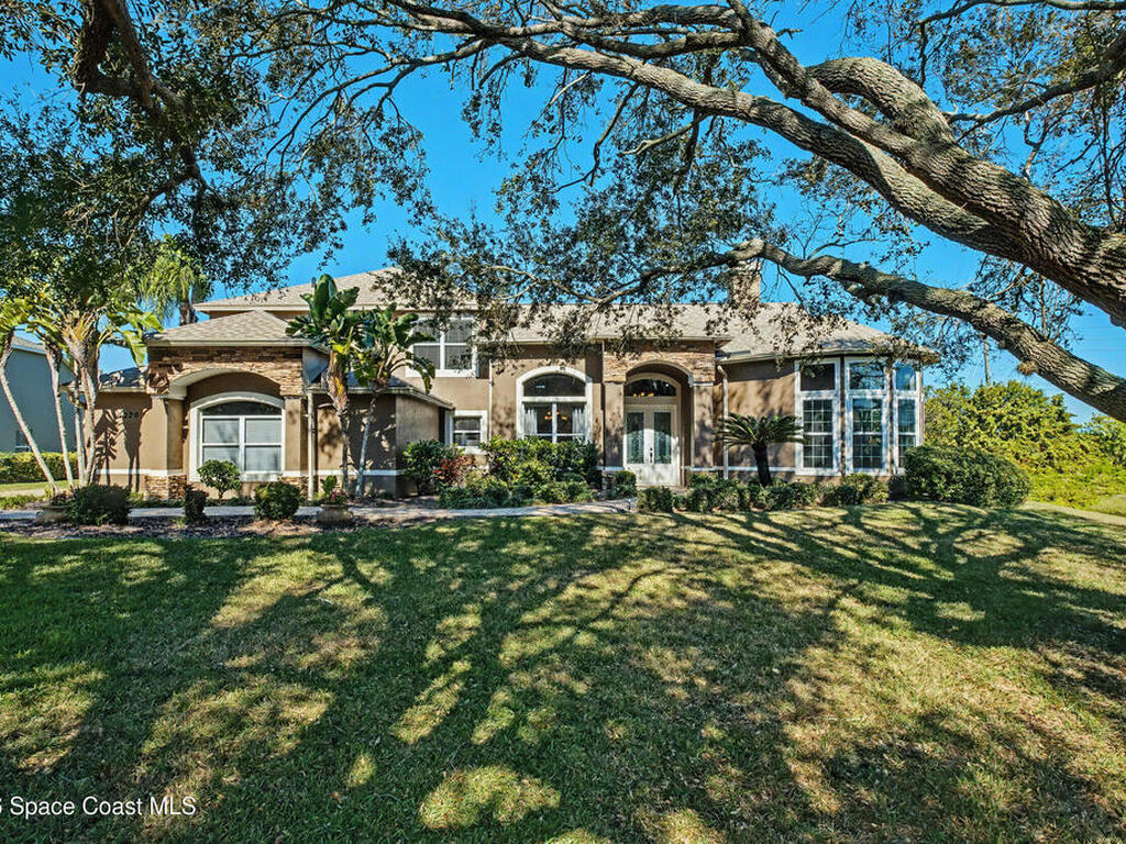 1220 Rebecca Drive, Merritt Island, FL 32952