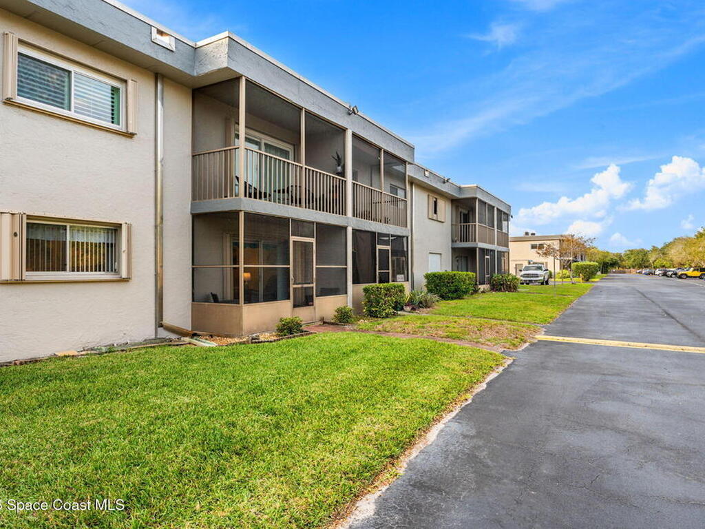 2975 Thrush Drive, Melbourne, FL 32935