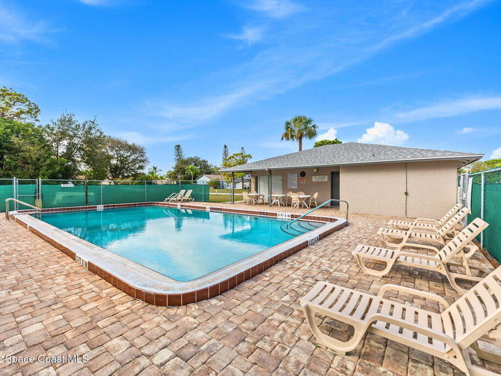 2975 Thrush Drive, Melbourne, FL 32935