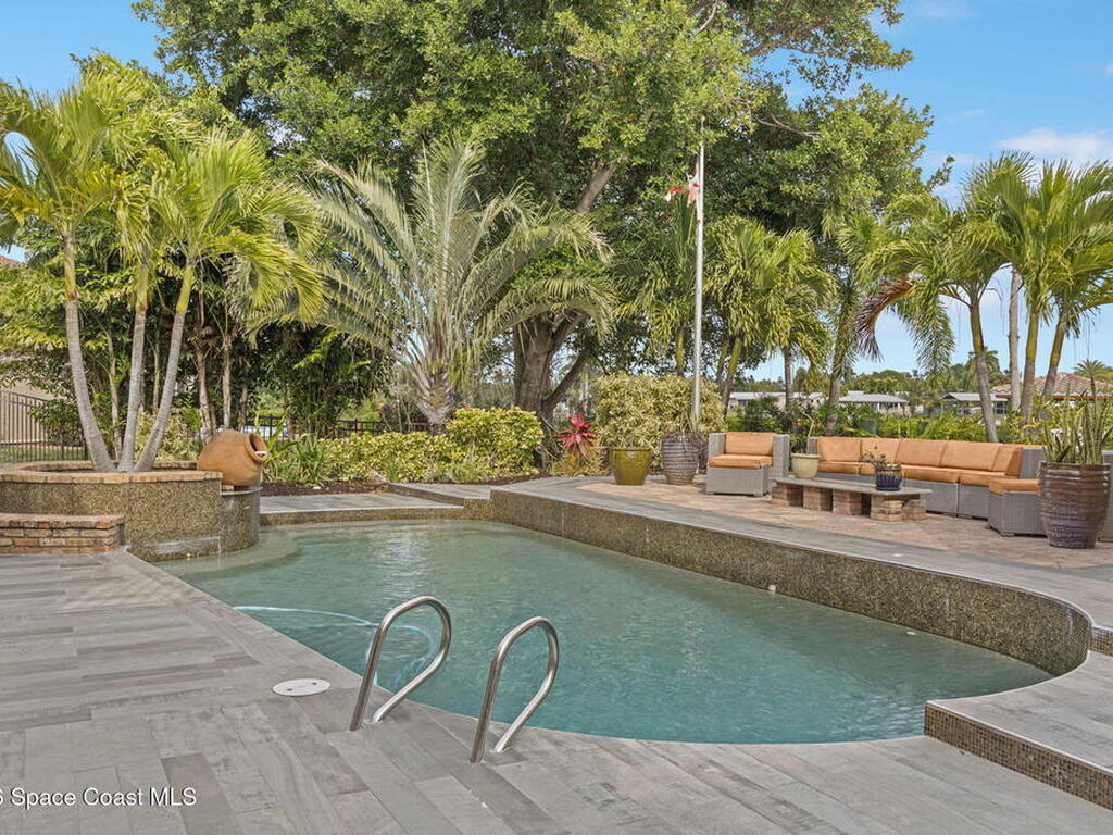 250 Lanternback Island Drive, Satellite Beach, FL 32937