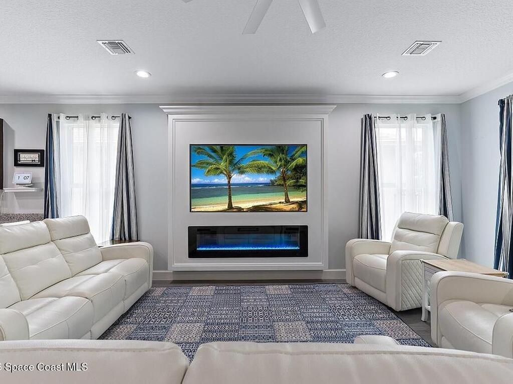 11798 SW Waterford Isle Way, Port St. Lucie, FL 34987