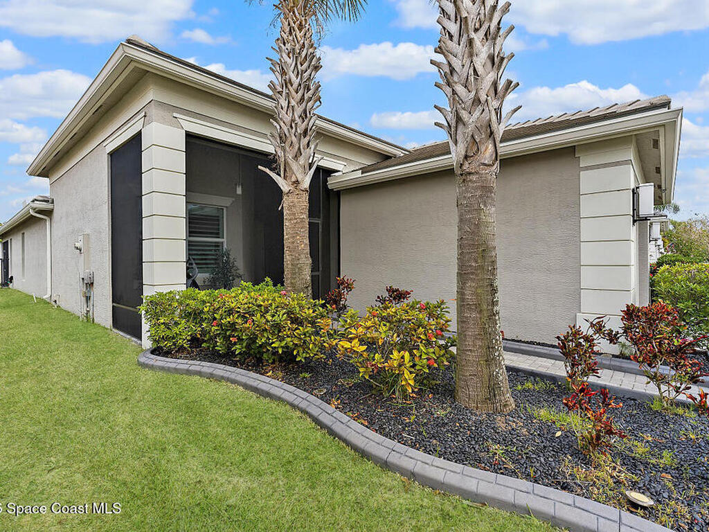 11798 SW Waterford Isle Way, Port St. Lucie, FL 34987