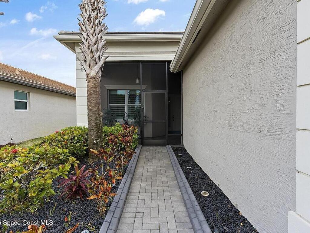 11798 SW Waterford Isle Way, Port St. Lucie, FL 34987