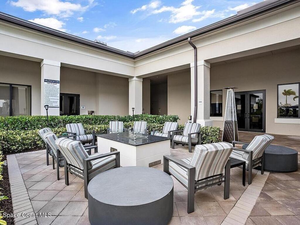 11798 SW Waterford Isle Way, Port St. Lucie, FL 34987