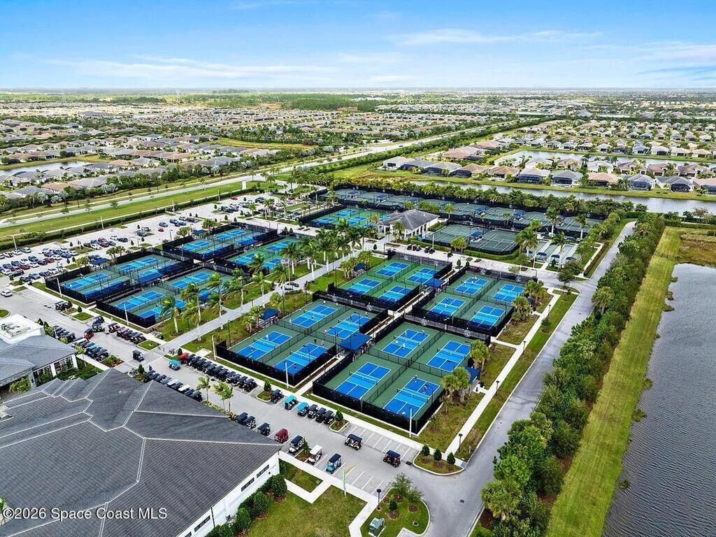 11798 SW Waterford Isle Way, Port St. Lucie, FL 34987