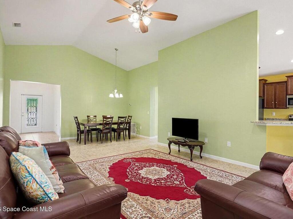 2058 Snapdragon Drive, Palm Bay, FL 32907