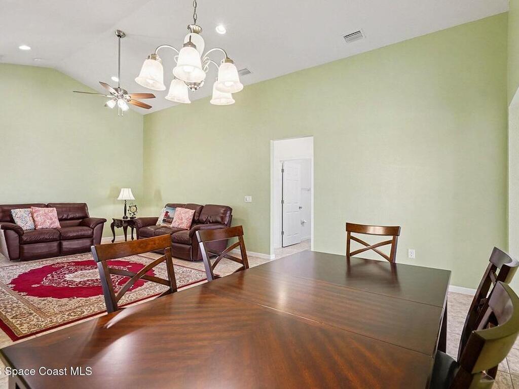 2058 Snapdragon Drive, Palm Bay, FL 32907