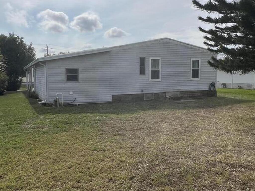 5380 Bannock Street, Micco, FL 32976