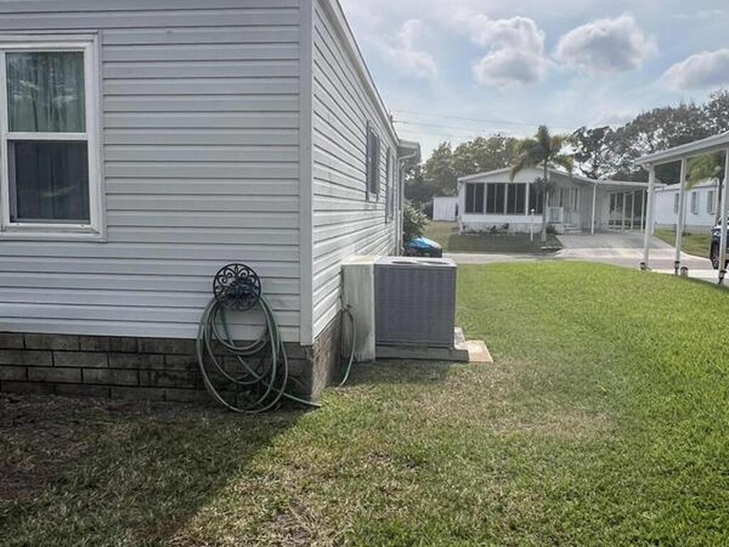 5380 Bannock Street, Micco, FL 32976