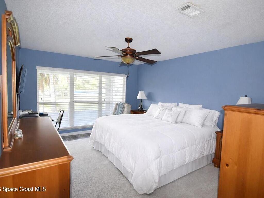 1594 Stafford Avenue, Merritt Island, FL 32952