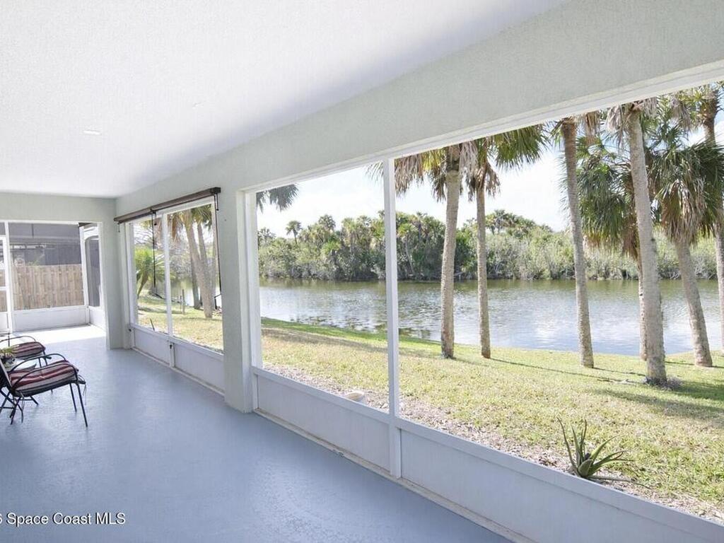 1594 Stafford Avenue, Merritt Island, FL 32952