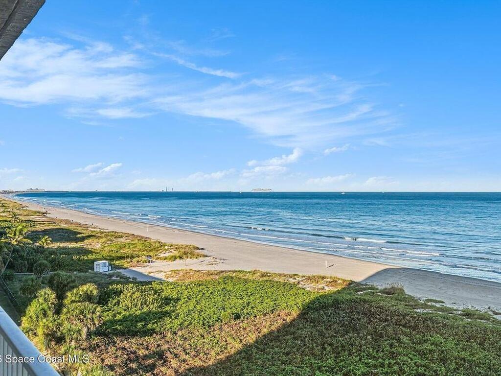 830 N Atlantic Avenue, Cocoa Beach, FL 32931