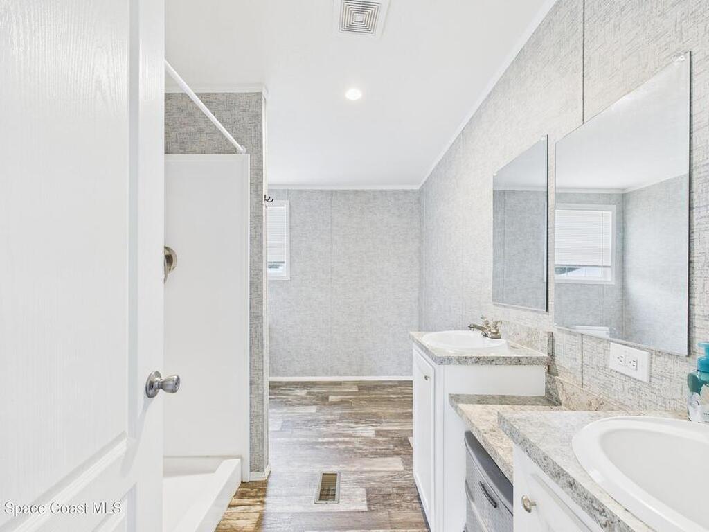 1948 Robi Circle, Titusville, FL 32796