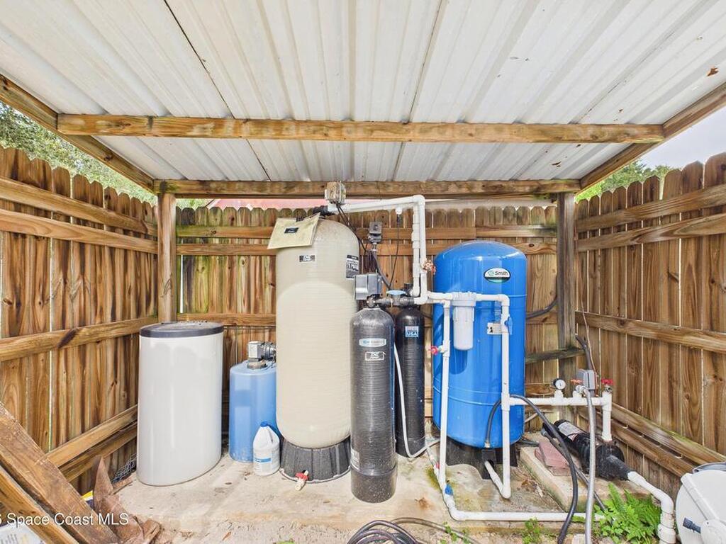 1948 Robi Circle, Titusville, FL 32796