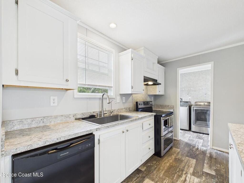 1948 Robi Circle, Titusville, FL 32796