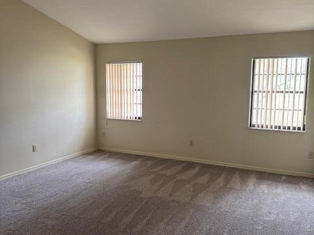 810 Ridge Lake Drive, Melbourne, FL 32940