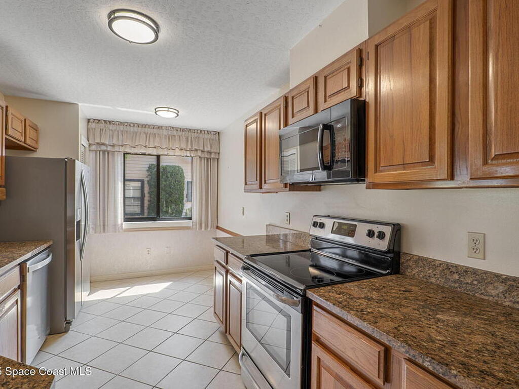 810 Ridge Lake Drive, Melbourne, FL 32940