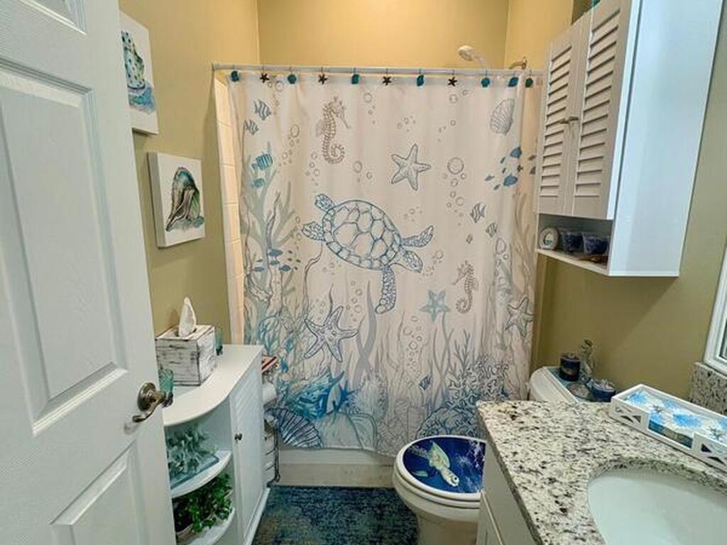 8352 Laguna Circle, Micco, FL 32976