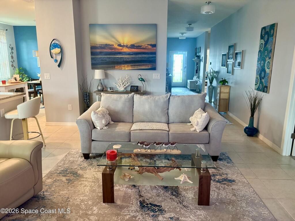 8352 Laguna Circle, Micco, FL 32976