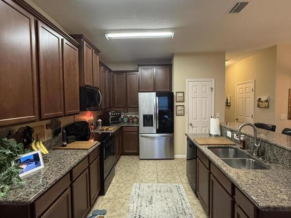 2705 Revolution Street, Melbourne, FL 32935