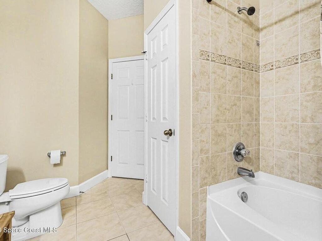 530 Saint Andre Boulevard, Palm Bay, FL 32908