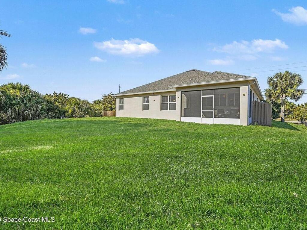 530 Saint Andre Boulevard, Palm Bay, FL 32908