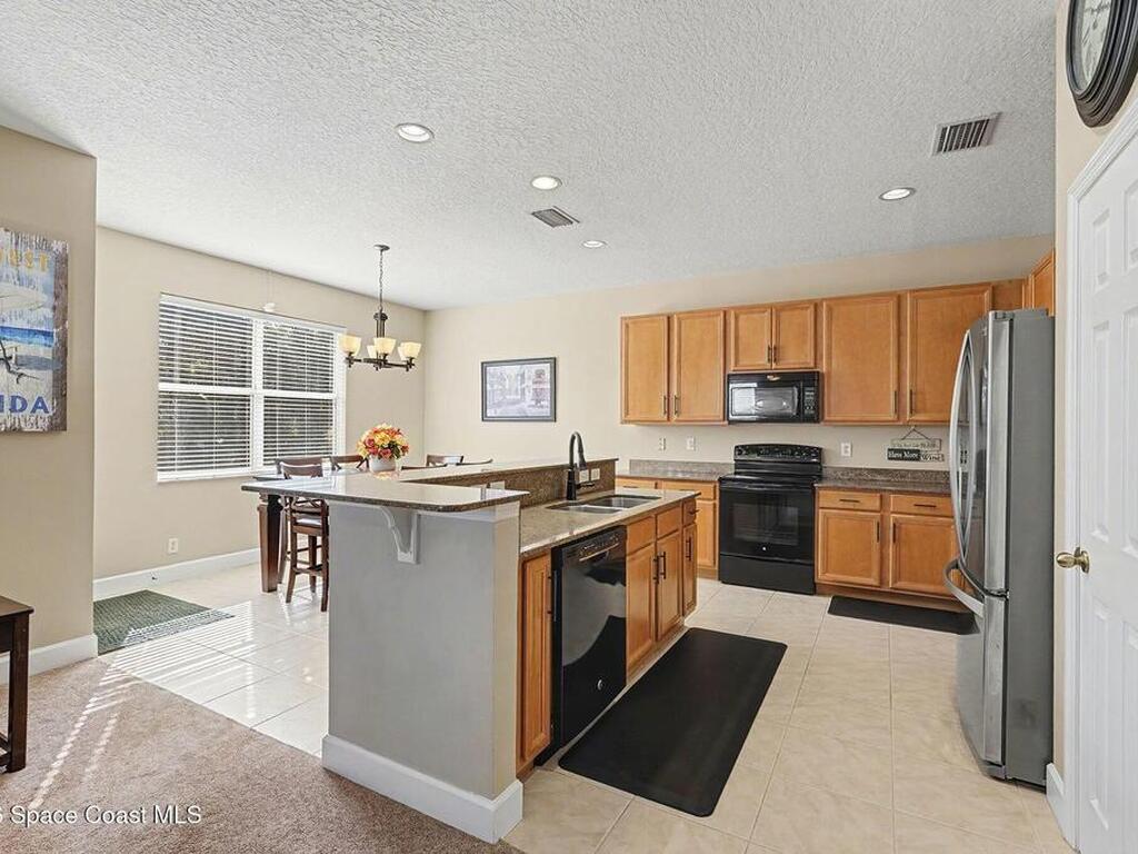 530 Saint Andre Boulevard, Palm Bay, FL 32908