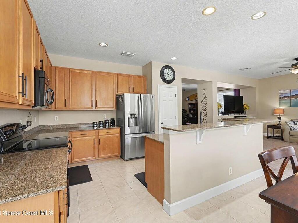 530 Saint Andre Boulevard, Palm Bay, FL 32908