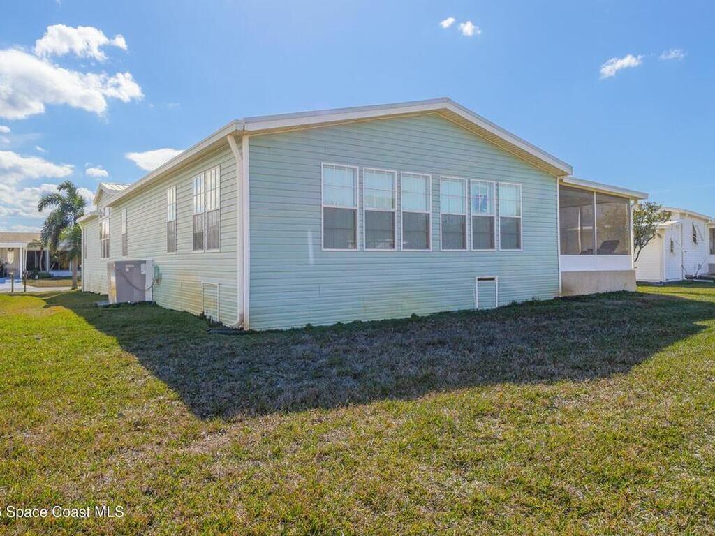427 Horseshoe Bend Circle, Cocoa, FL 32926