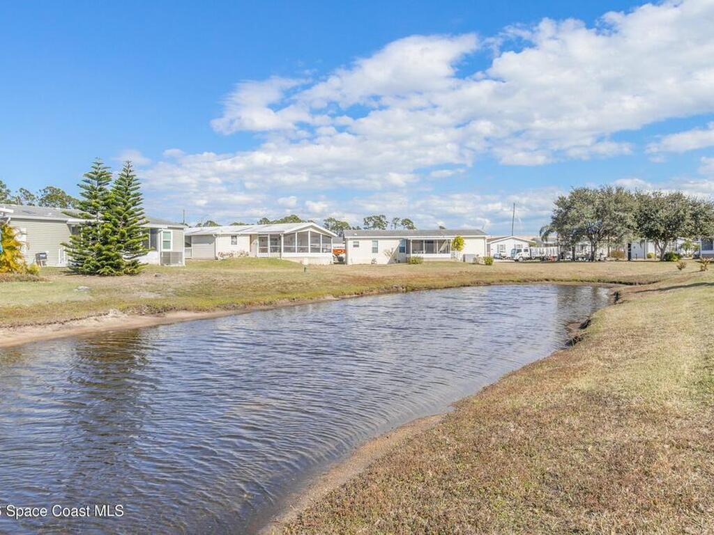 427 Horseshoe Bend Circle, Cocoa, FL 32926