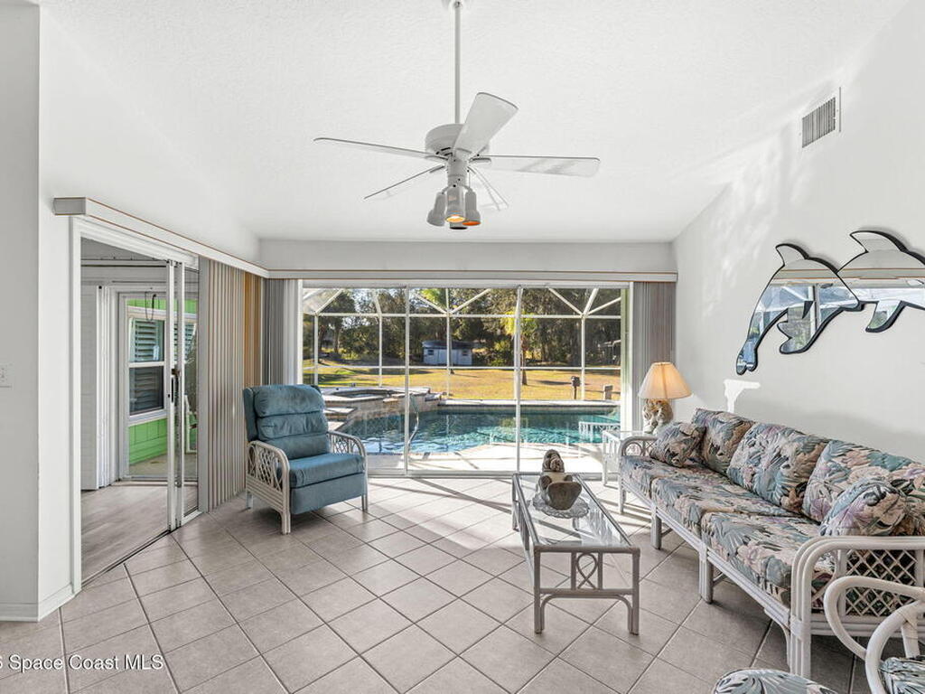 4250 Pine Street, Cocoa, FL 32926