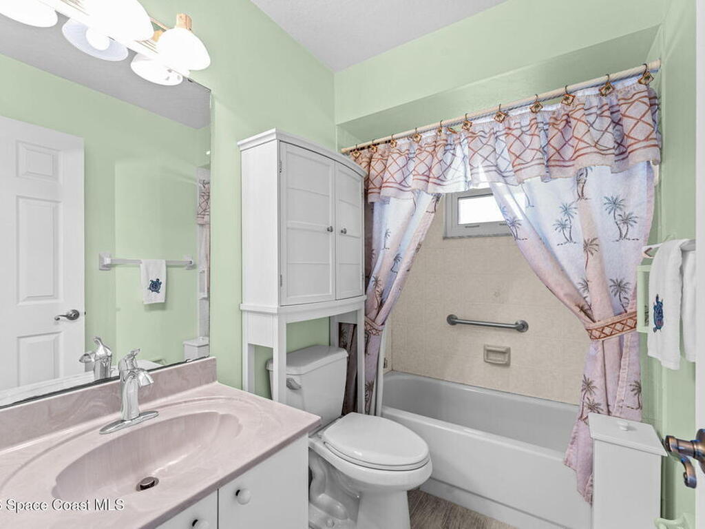 4250 Pine Street, Cocoa, FL 32926