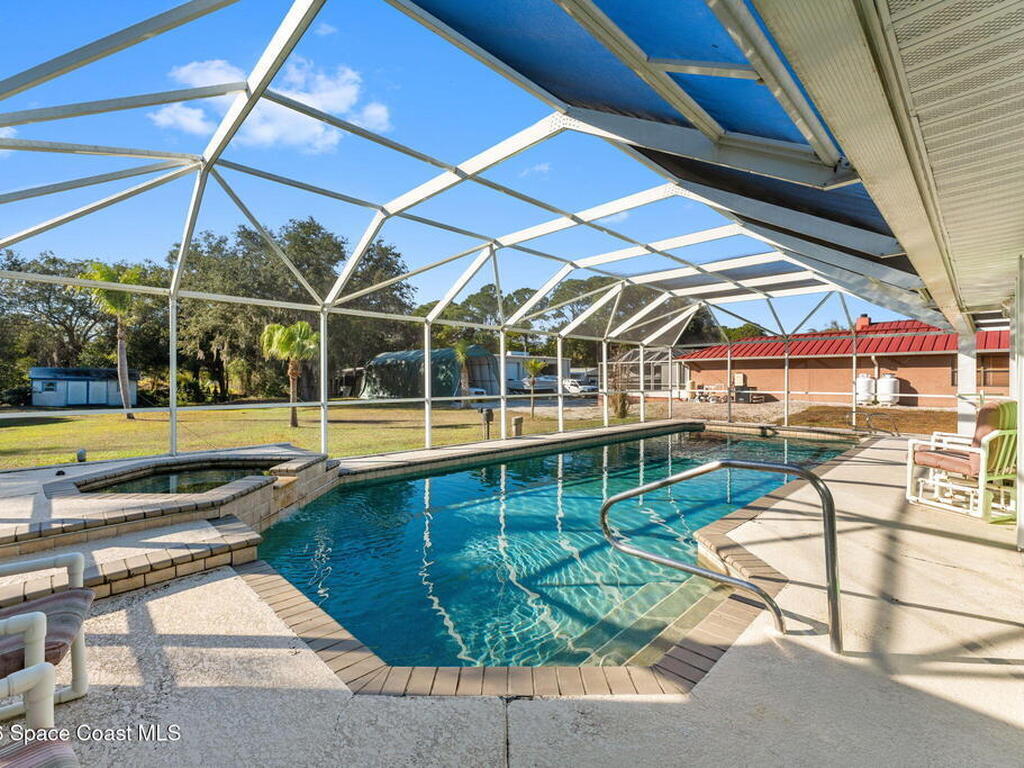 4250 Pine Street, Cocoa, FL 32926