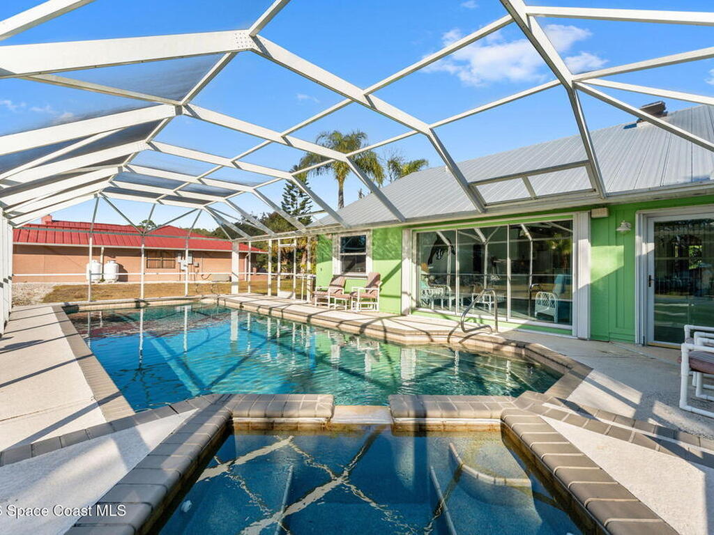 4250 Pine Street, Cocoa, FL 32926