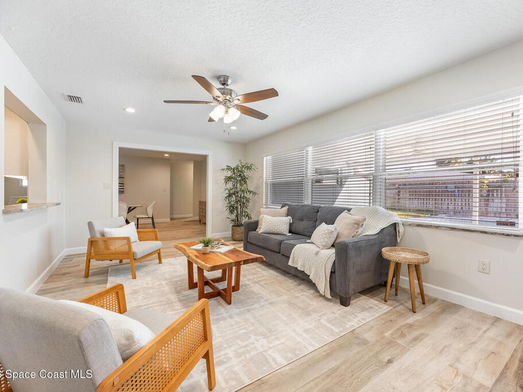 215 S Robert Way, Satellite Beach, FL 32937