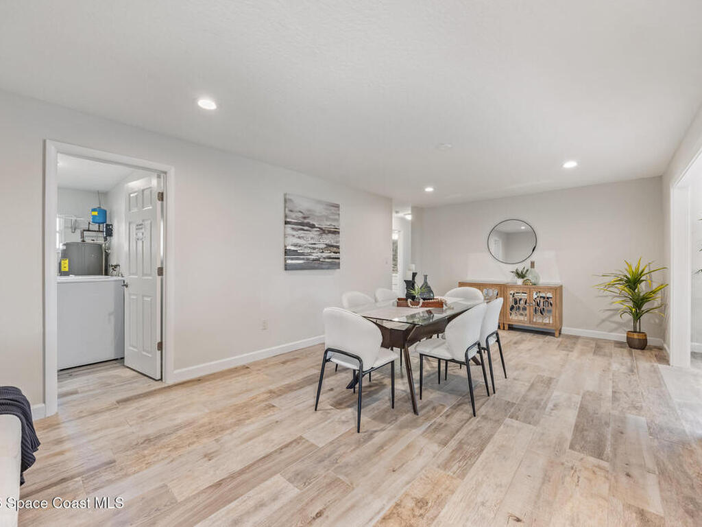 215 S Robert Way, Satellite Beach, FL 32937