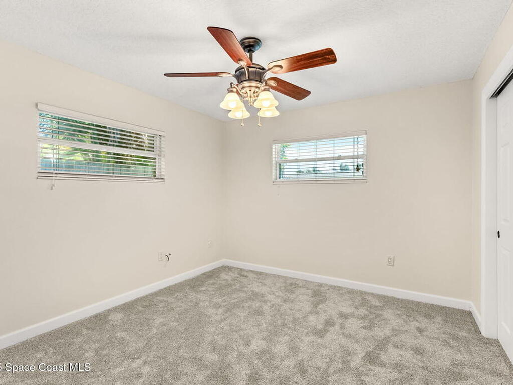 215 S Robert Way, Satellite Beach, FL 32937