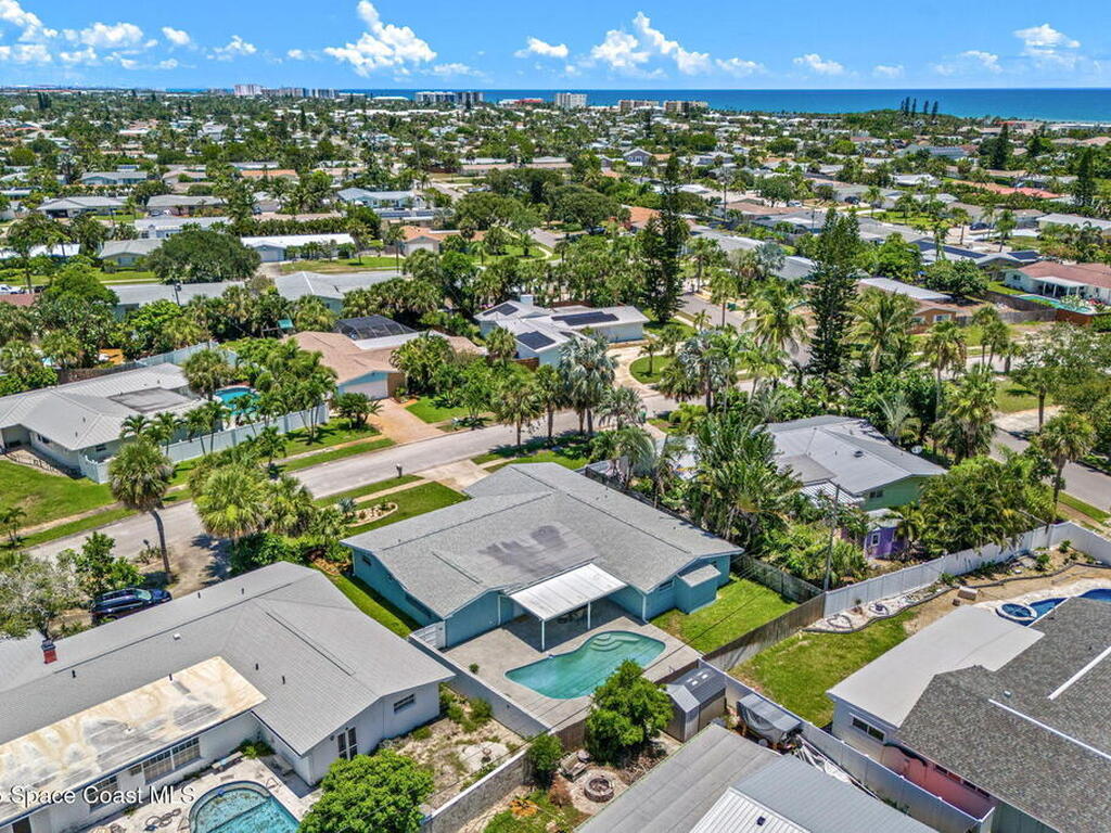 215 S Robert Way, Satellite Beach, FL 32937