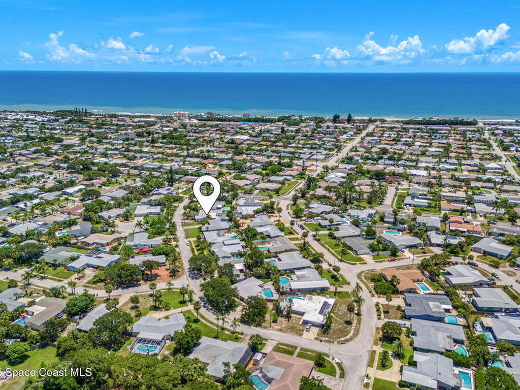 215 S Robert Way, Satellite Beach, FL 32937