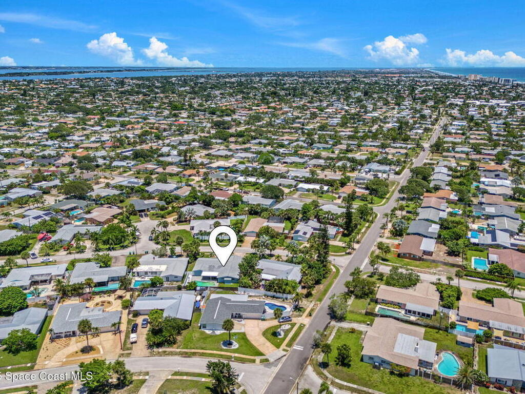 215 S Robert Way, Satellite Beach, FL 32937