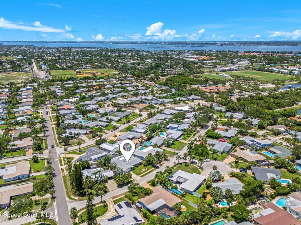 215 S Robert Way, Satellite Beach, FL 32937