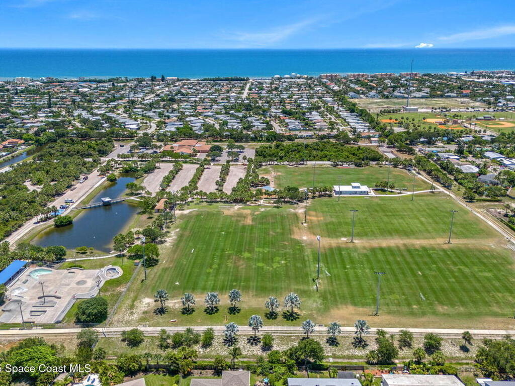 215 S Robert Way, Satellite Beach, FL 32937